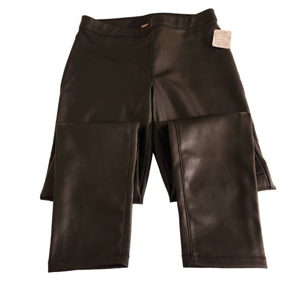 Free People Faux leather Soft PU Leather Leggings Pants Size 27~ Nwt - Picture 2 of 6